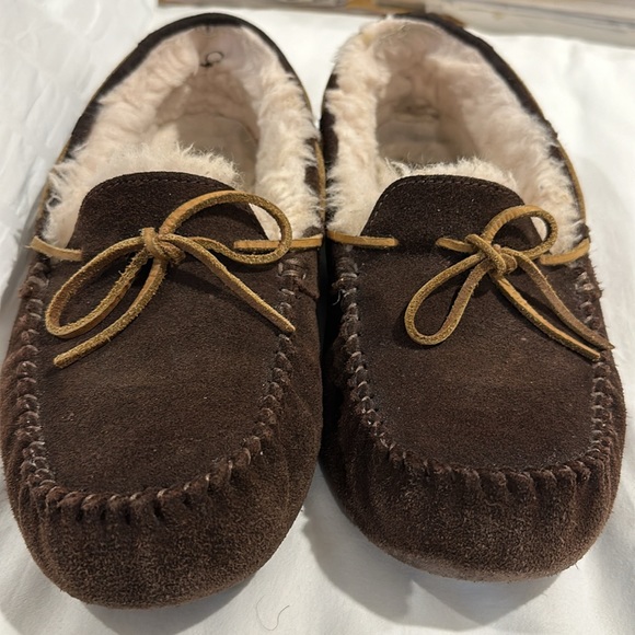 UGG Other - UGGS SIZE 11 MENS SLIPPERS WITH SHEEP SKIN